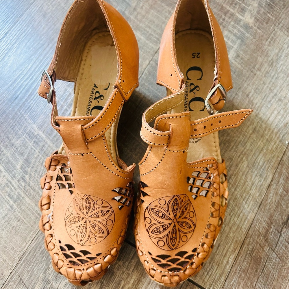C&C Artesanías branded Mexican huarache leather sandals - Picture 8 of 8